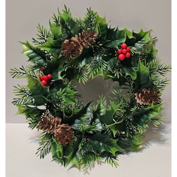 Vtg 10" MCM Plastic Christmas Pillar Candle Ring Wreath Holly Berries Pine Cones - Picture 1 of 9